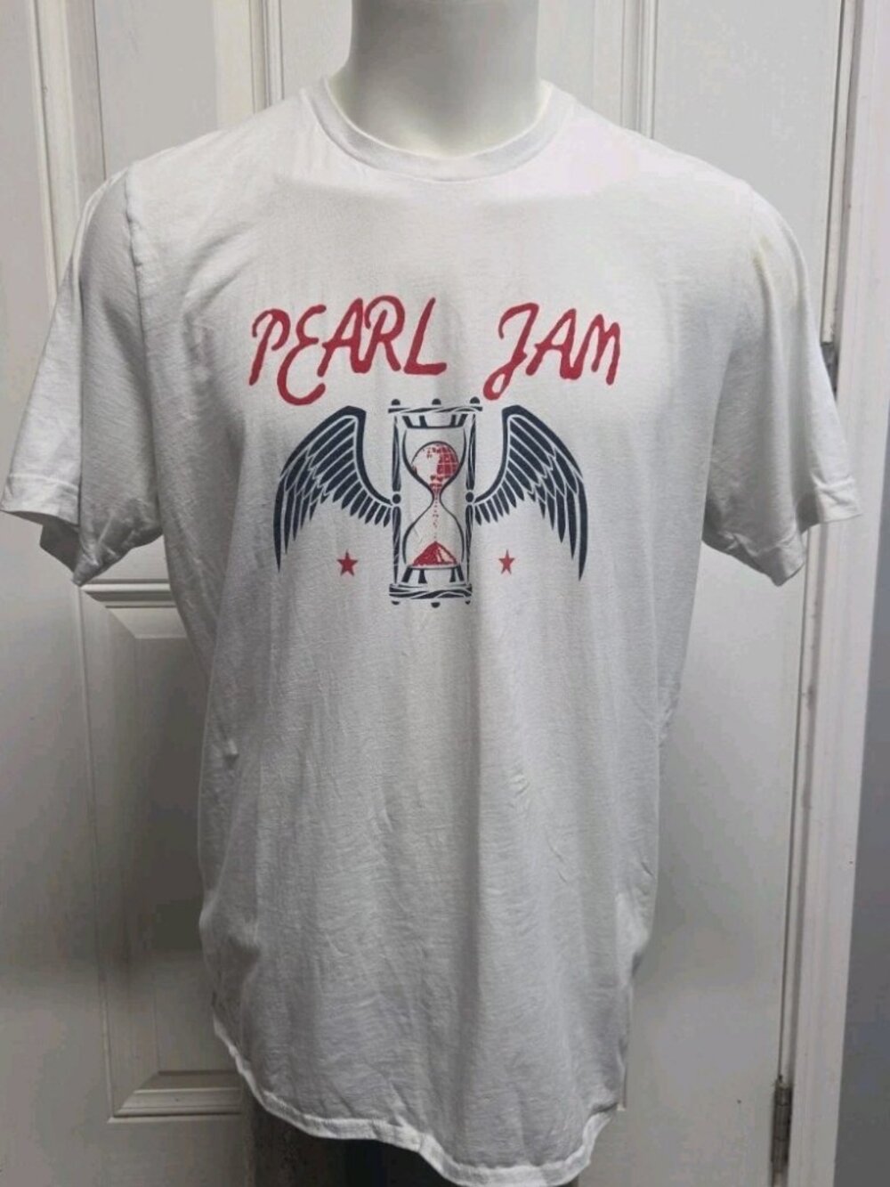 Pearl Jam 2022 Tour White T Shirt Size XL